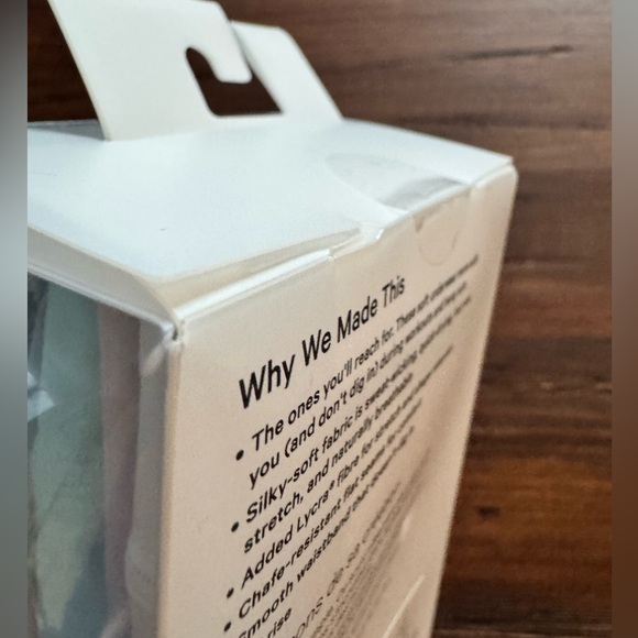 Lululemon UnderEase Mid-Rise Bikini Underwear 5 Pack - Picture 4 of 4